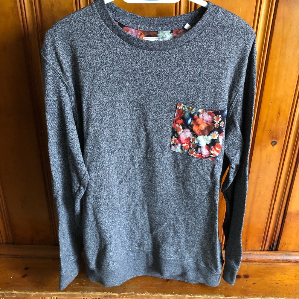 On The Byas Flowers Crew Neck
